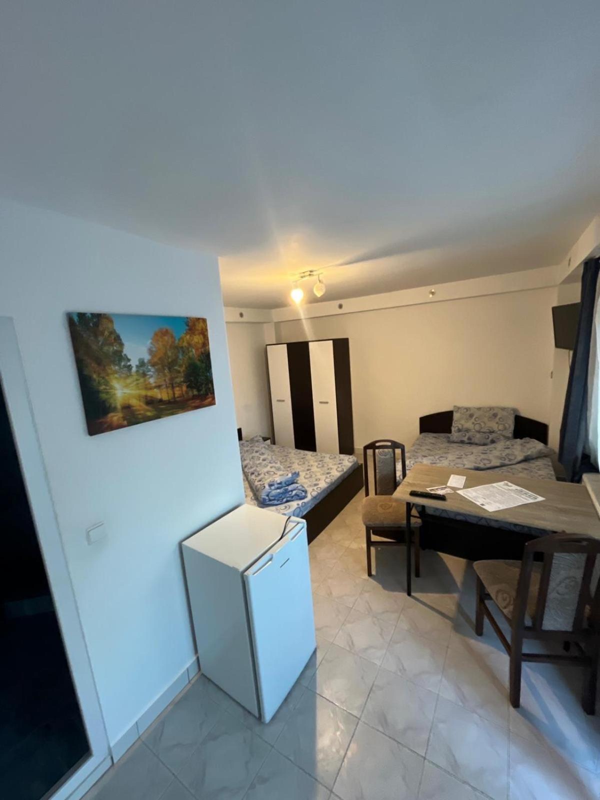 Casa Dina Hotel Herkulesfürdő Kültér fotó